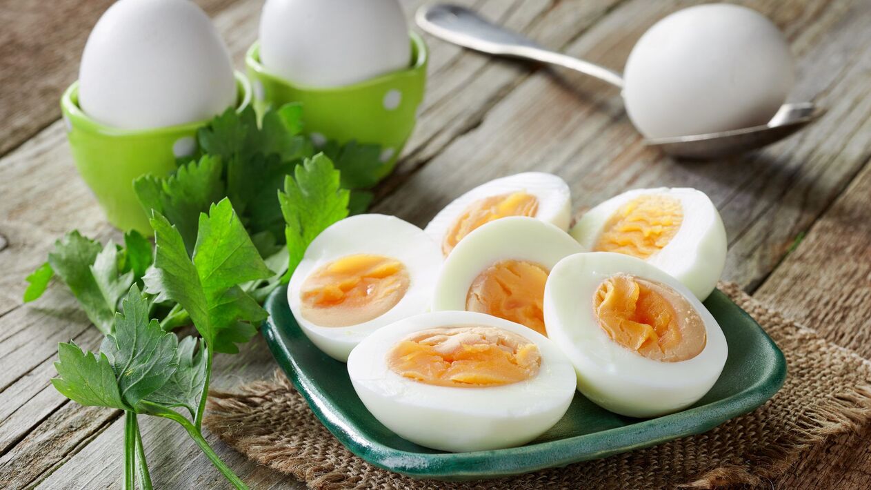 boiled eggs on a diet